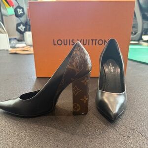 leather heels